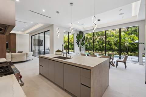 255 NE 3rd Street, Boca Raton FL - photo 10 of 41