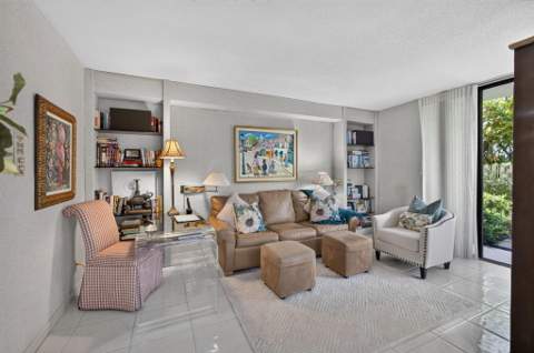 3140 S Ocean Boulevard #101 S, Palm Beach FL - photo 10 of 57