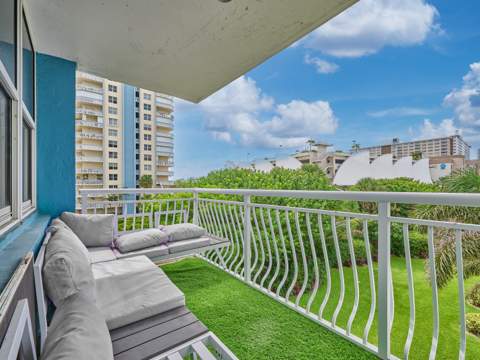 301 N Ocean Boulevard #306, Pompano Beach FL - photo 15 of 60