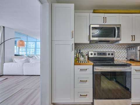 301 N Ocean Boulevard #306, Pompano Beach FL - photo 18 of 60