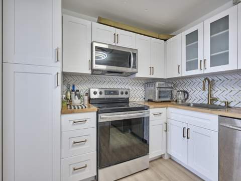 301 N Ocean Boulevard #306, Pompano Beach FL - photo 19 of 60