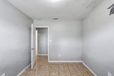 3100 SW 33rd Avenue, West Park FL - photo 13 of 24