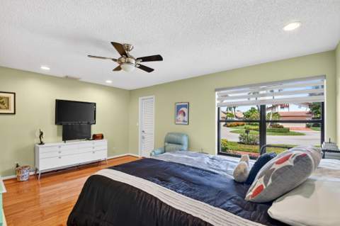 5791 Lakeview Mews Place, Boynton Beach FL - photo 24 of 98