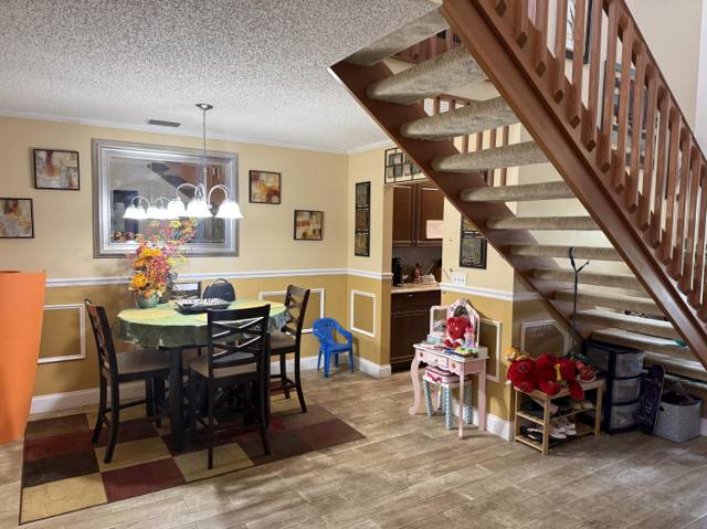 1718 W Sanderling Lane