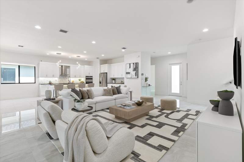 5 bedroom Single Family Residence at 17665 SW 46th Street, Tuscan Isles, Miramar — photo 5