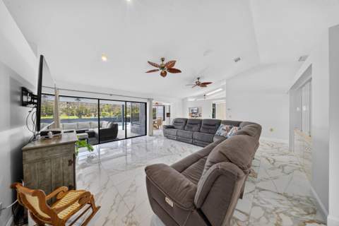 2092 SE Pyramid Road, Port St. Lucie FL - photo 10 of 58