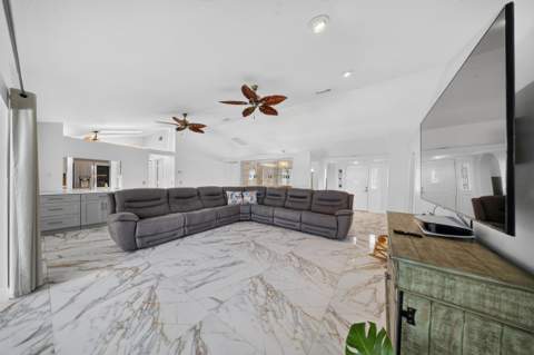 2092 SE Pyramid Road, Port St. Lucie FL - photo 12 of 58