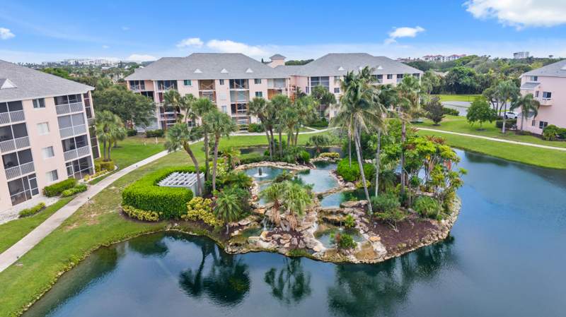 2 bedroom Condominium at 353 S Us-1 #C106, Jupiter Bay One Thru Six Condo, Jupiter — photo 4