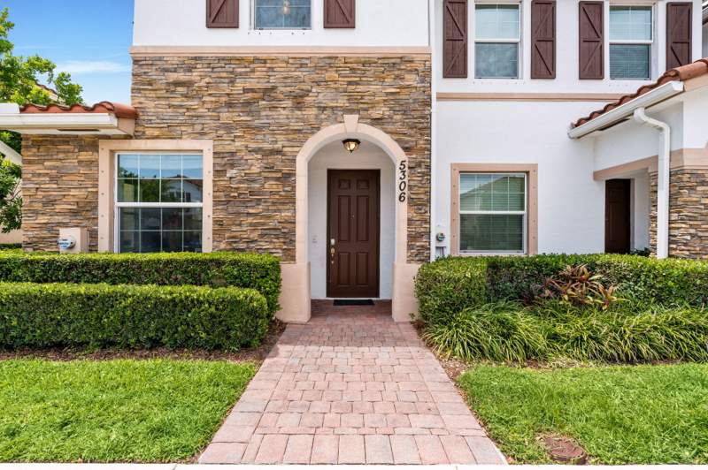 3 bedroom Townhouse at 5306 Ellery Terrace, Charleston Commons 2, West Palm Beach — photo 2
