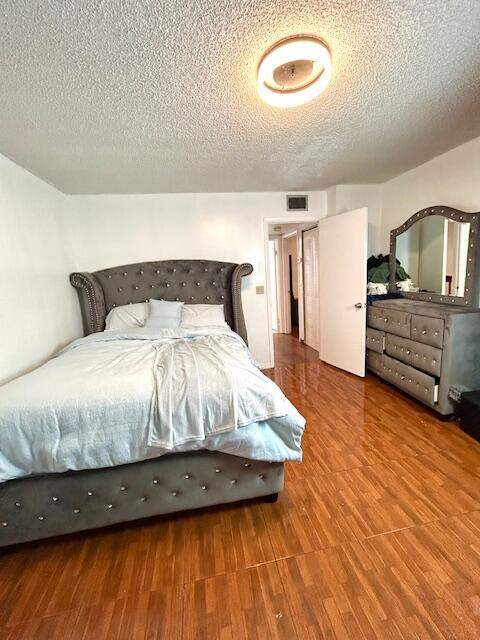 2832 SW 12th Street, Deerfield Beach FL - photo 8 of 11