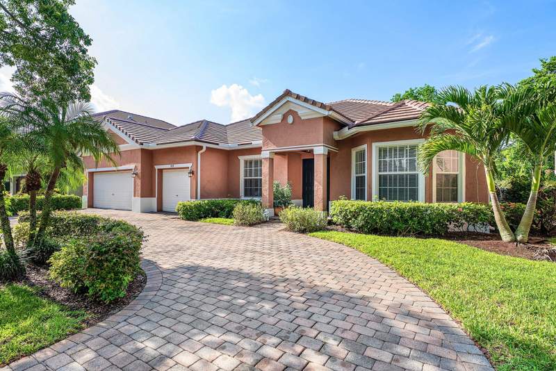 4 bedroom Single Family Residence at 9058 Sedgewood Drive, Savannah Estates, Lake Worth — photo 3
