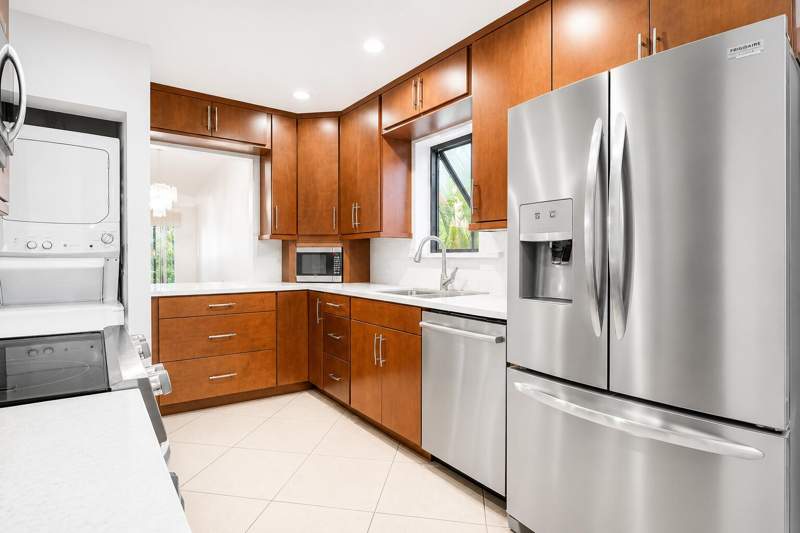 2 bedroom Condominium at 16131 Laurel Drive #33, Villas Of Bonaventure, Weston — photo 5