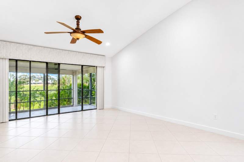 2 bedroom Condominium at 16131 Laurel Drive #33, Villas Of Bonaventure, Weston — photo 3