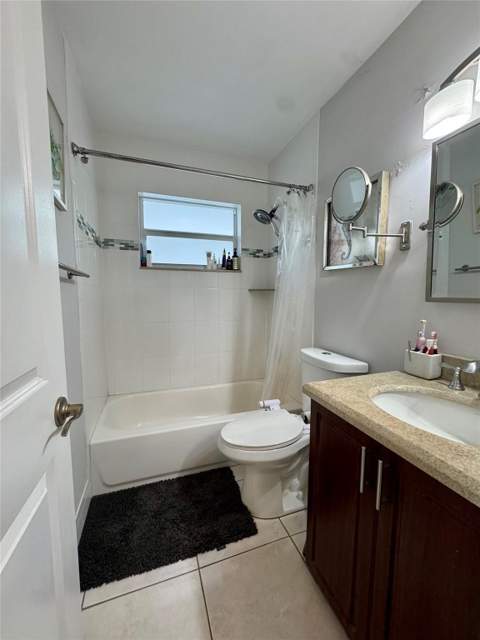 2801 NE 33rd Court #206, Fort Lauderdale FL - photo 10 of 26