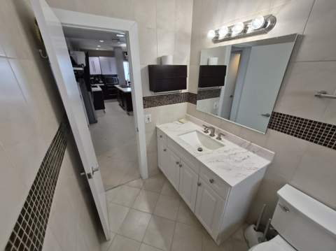 1815 N Surf Road #503, Hollywood FL - photo 16 of 38