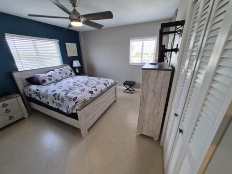 1815 N Surf Road #503, Hollywood FL - photo 21 of 38