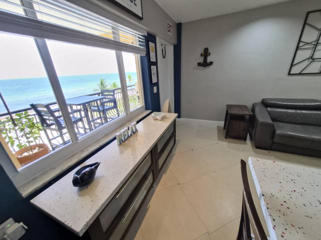 1815 N SURF Road #503