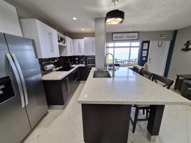 2 bedroom Condominium at 1815 N Surf Road #503, La Playa Condominiums, Hollywood — photo 4