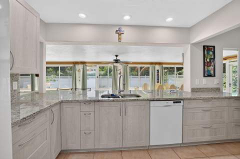 200 SW 7th Avenue, Boca Raton FL - photo 8 of 14