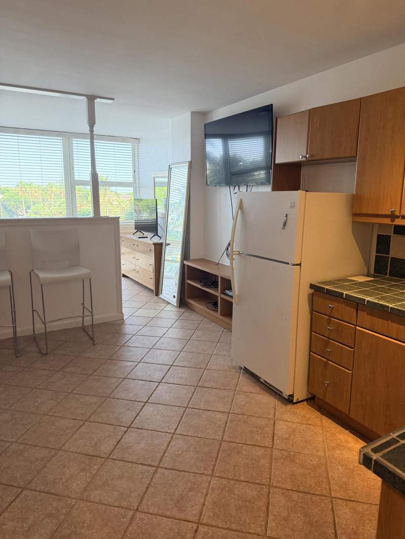 1 bedroom Condominium at 4040 GALT OCEAN Drive #317, OCEAN MANOR CONDO, Fort Lauderdale — photo 3