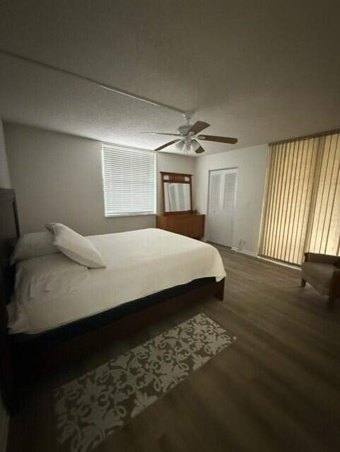 7210 Lake Cir Drive #401, Margate FL - photo 18 of 24
