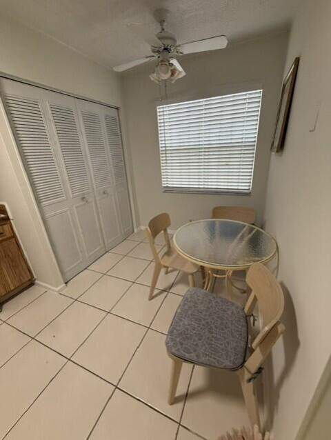 7210 Lake Cir Drive #401, Margate FL - photo 7 of 24