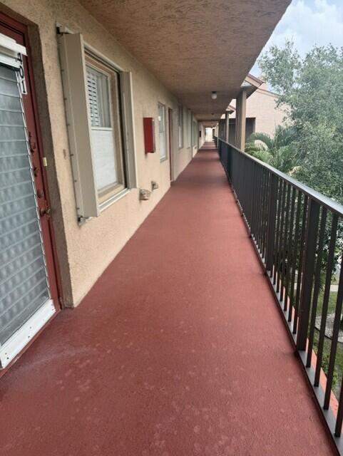 2 bedroom Condominium at 7210 Lake Cir Drive #401, Palm Lakes Condo, Margate — photo 3