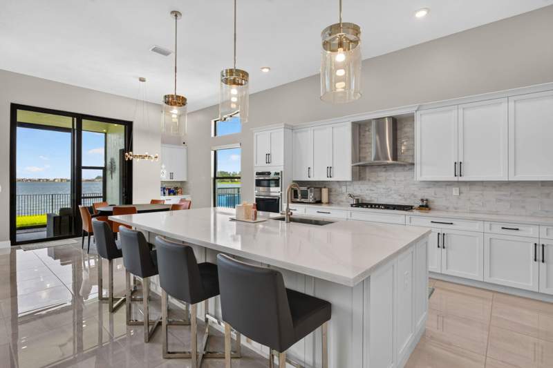 5 bedroom Single Family Residence at 12450 N Parkland Bay Trail, Parkland Bay, Parkland — photo 3