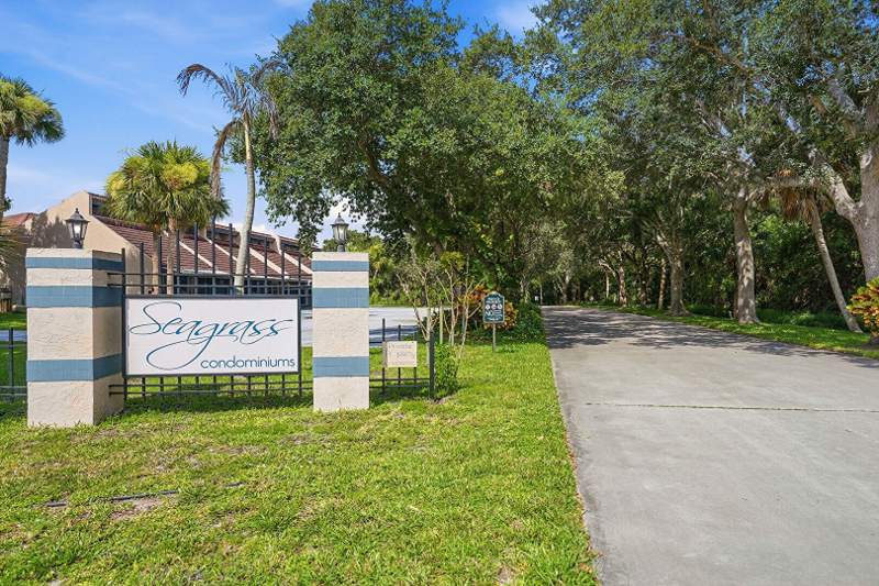 2 bedroom Condominium at 2480 SE Garden Terrace #507, Seagrass Condominium — photo 4