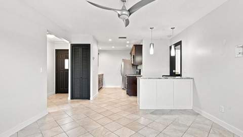2480 SE Garden Terrace #507, FL - photo 7 of 30