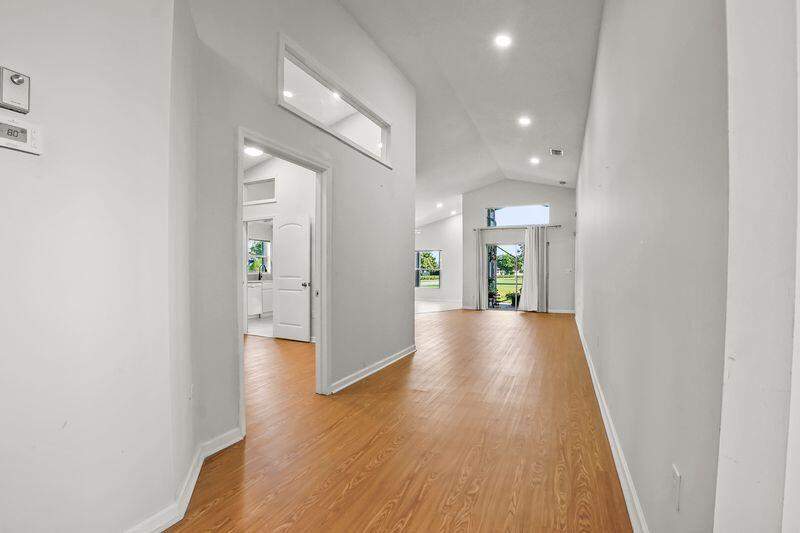 3 bedroom Single Family Residence at 5025 Robino Circle, Cypress Lakes 12, West Palm Beach — photo 3
