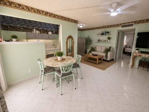 2400 NE 10th Street #205, Pompano Beach FL - photo 7 of 15