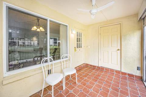 311 Pine Ridge Circle #B-1, Greenacres FL - photo 9 of 32