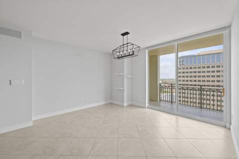 550 Okeechobee Boulevard #1609, West Palm Beach FL - photo 10 of 56