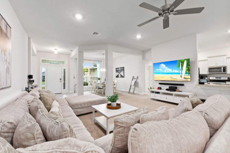 4 bedroom Single Family Residence at 8324 Amalfi Circle, Waterstone Phase Three, Fort Pierce — photo 3