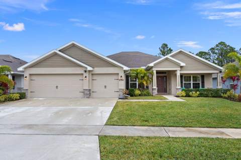 8324 Amalfi Circle, Fort Pierce FL - photo 9 of 65