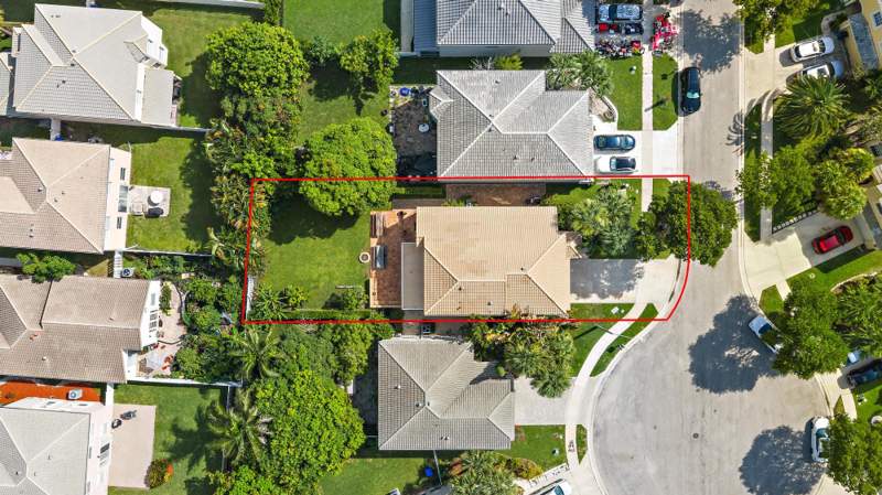 4 bedroom Single Family Residence at 1267 Gembrook Court, Madison Green Pl 1 Pars A, H & K Repl, Royal Palm Beach — photo 4