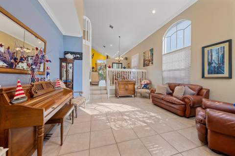 1267 Gembrook Court, Royal Palm Beach FL - photo 6 of 40