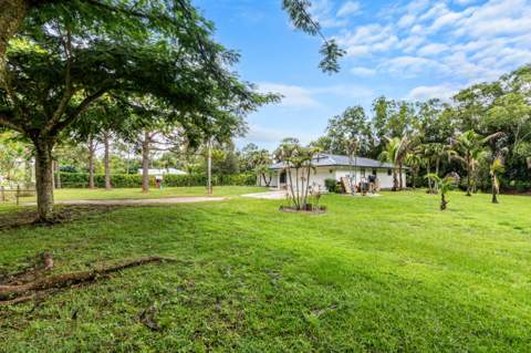 13225 157th Court, Jupiter Farms FL - photo 23 of 33