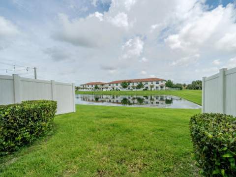 2004 Sugar Maple Drive, Riviera Beach FL - photo 15 of 37