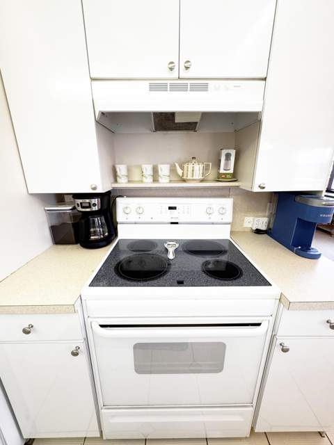 3097 Newport #3097, Deerfield Beach FL - photo 11 of 33