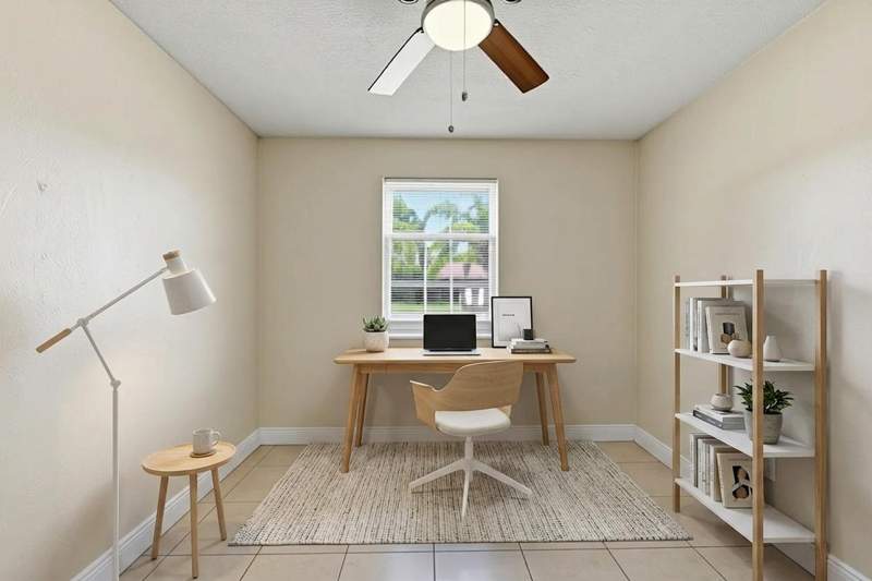 4 bedroom Single Family Residence at 4888 Prince Drive, Palm Beach Farms Co 7, Lake Worth Beach — photo 3