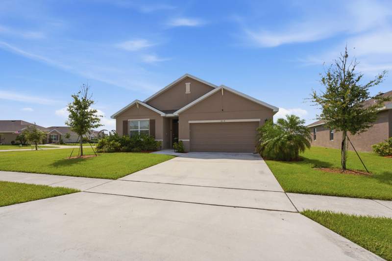 4 bedroom Single Family Residence at 3300 Homestead Drive, Creekside Plat No. 4, Fort Pierce — photo 3