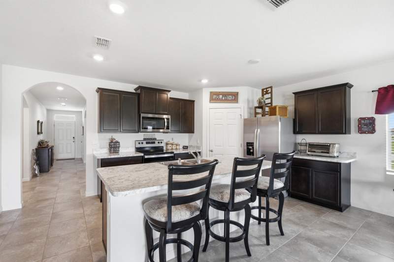 4 bedroom Single Family Residence at 3300 Homestead Drive, Creekside Plat No. 4, Fort Pierce — photo 5