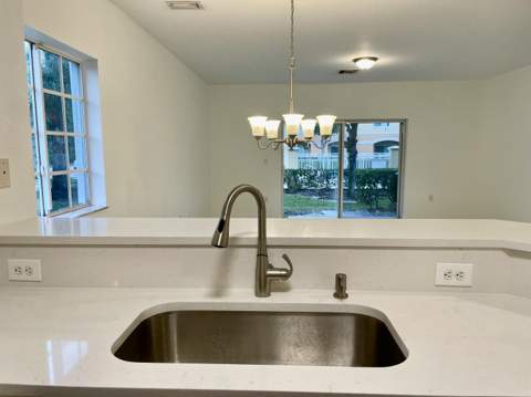 4987 SE Mariner Garden Circle, Stuart FL - photo 7 of 20
