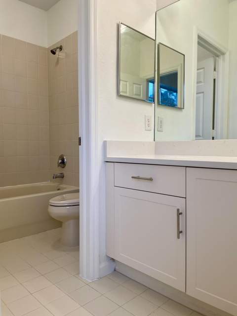 4987 SE Mariner Garden Circle, Stuart FL - photo 14 of 20