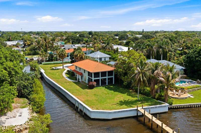 4 bedroom Single Family Residence at 911 NW Sunset Terrace, Sunset Estates, Stuart — photo 4