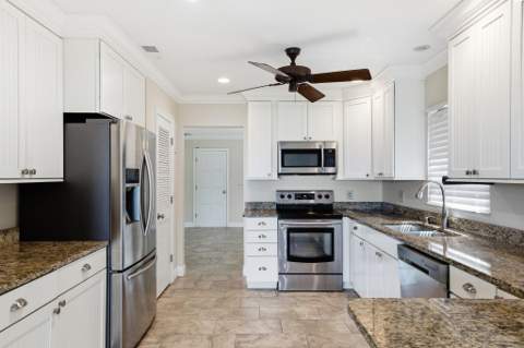 911 NW Sunset Terrace, Stuart FL - photo 11 of 22