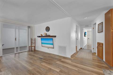 140 NE Pinelake Village Boulevard, Jensen Beach FL - photo 15 of 59