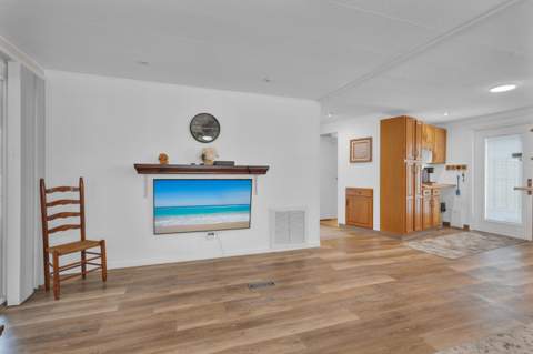 140 NE Pinelake Village Boulevard, Jensen Beach FL - photo 17 of 59